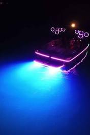 scmscunderwaterlight